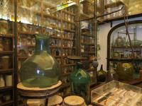 In der alten Klosterapotheke