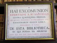 In der alten Bibliothek