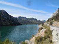 Stausee in den Bergen von Mallorca