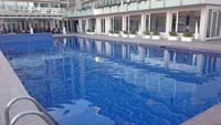 Der Pool des Hotels Java
