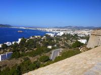 Blick auf die Bucht von Ibiza Stadt