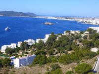 Blick auf die Bucht von Ibiza Stadt