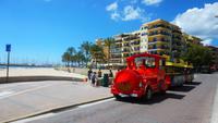Kleine touristische Bummelbahn der Playa de Palma