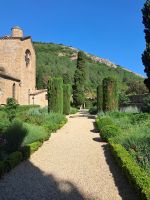 Fontfroide &ndash; &copy; Wolfgang Kowalewski (Eberhardt TRAVEL)