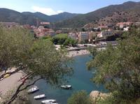147Blick auf den Strand von Portbou