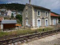 Ansicht aus dem gelben Zug 