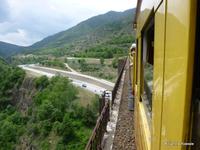 Ansicht aus dem gelben Zug 