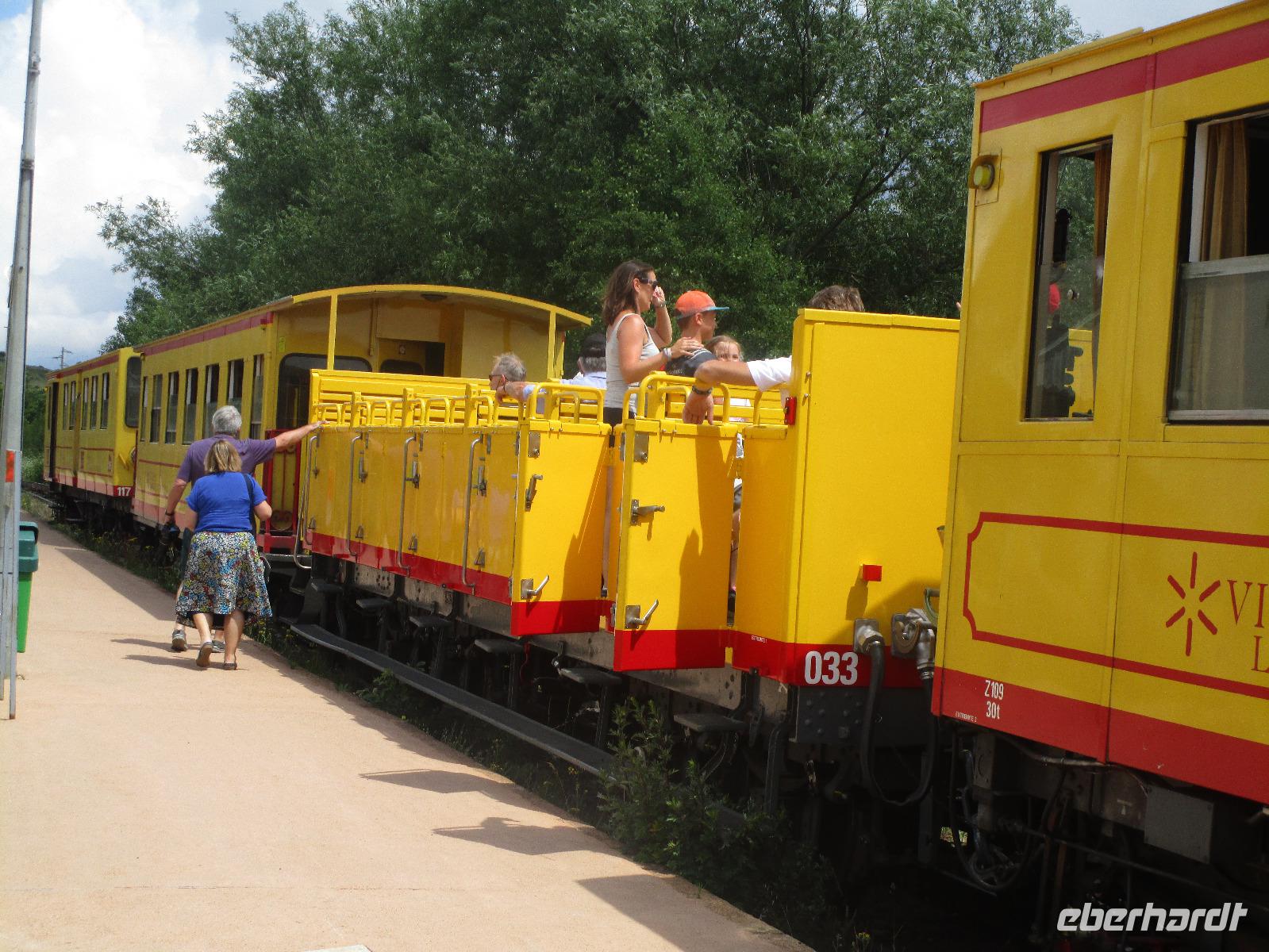 Train Jaune
