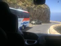 Oh da kam ein Bus entgegen