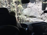 Es geht die steile Straße zurück ins Hotel 