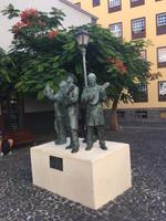 Statue der drei Musikanten lo Divino