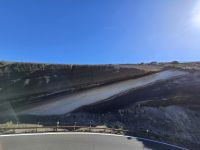 Erdschichtungen, Teide, Teneriffa.jpg