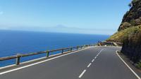 Inselhüpfen auf den Kanaren - La Gomera - Teide im Hintergrund