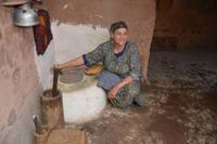 Mörser und weitere Küchenutensilien