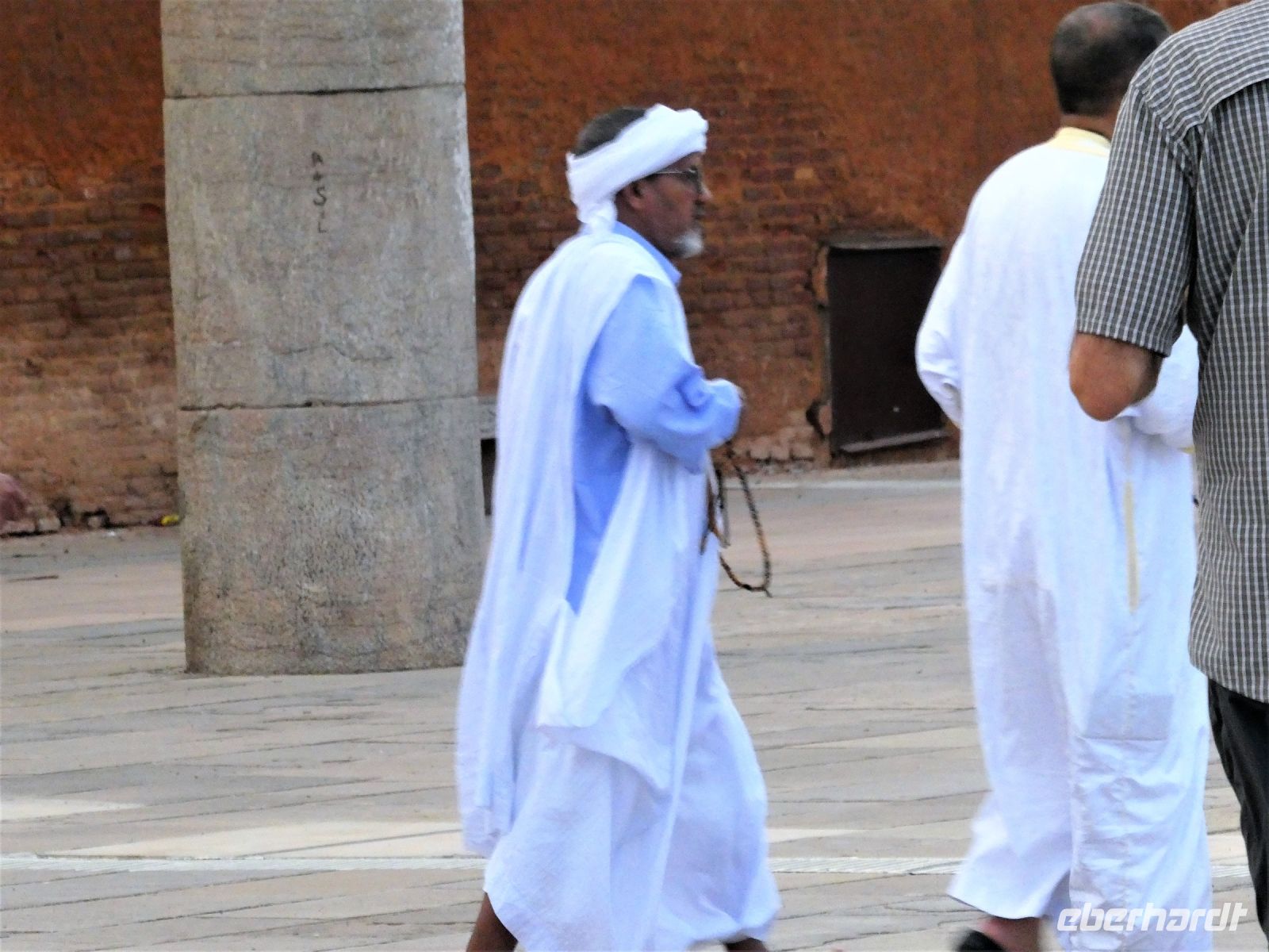 Hadj auf dem Weg zum Gebet