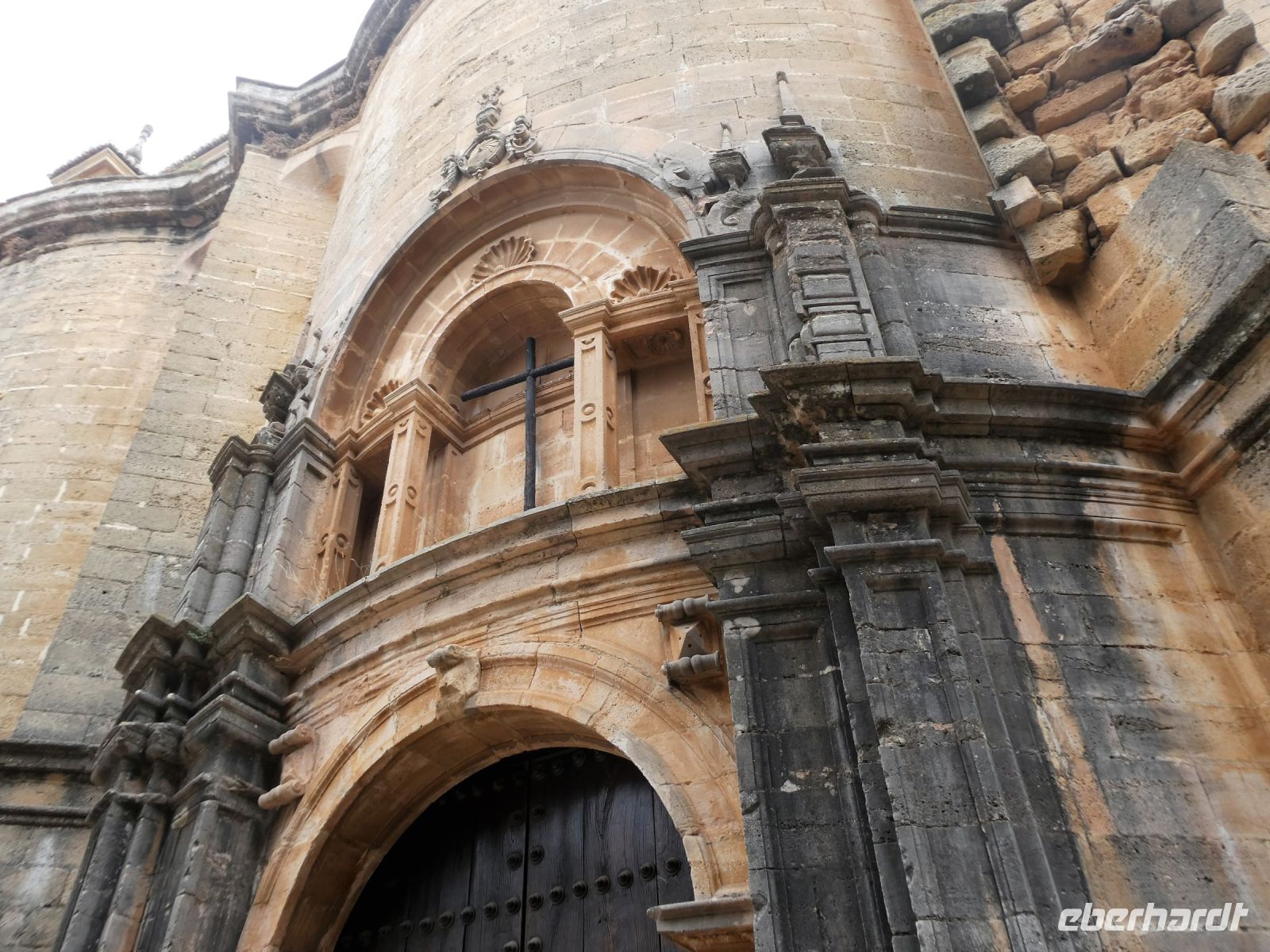 eine der Fassaden von Sta.Maria la Mayor