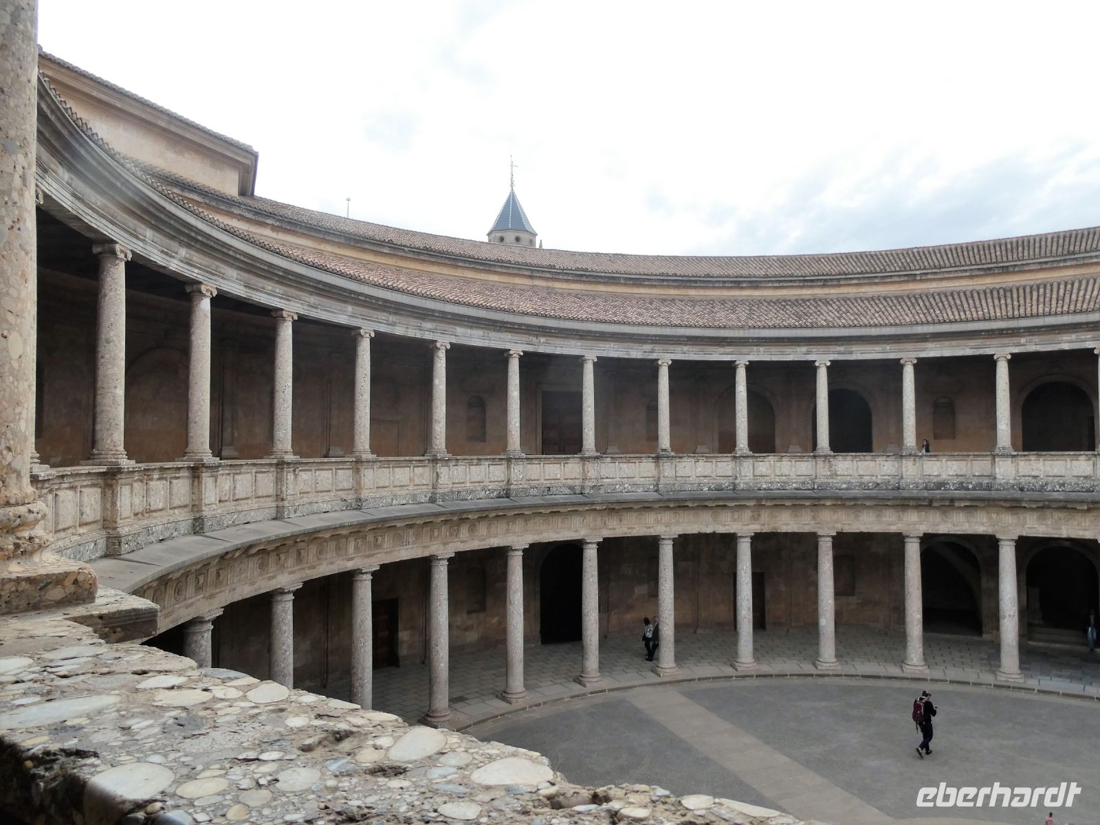 im Renaissancepalast Karl V.