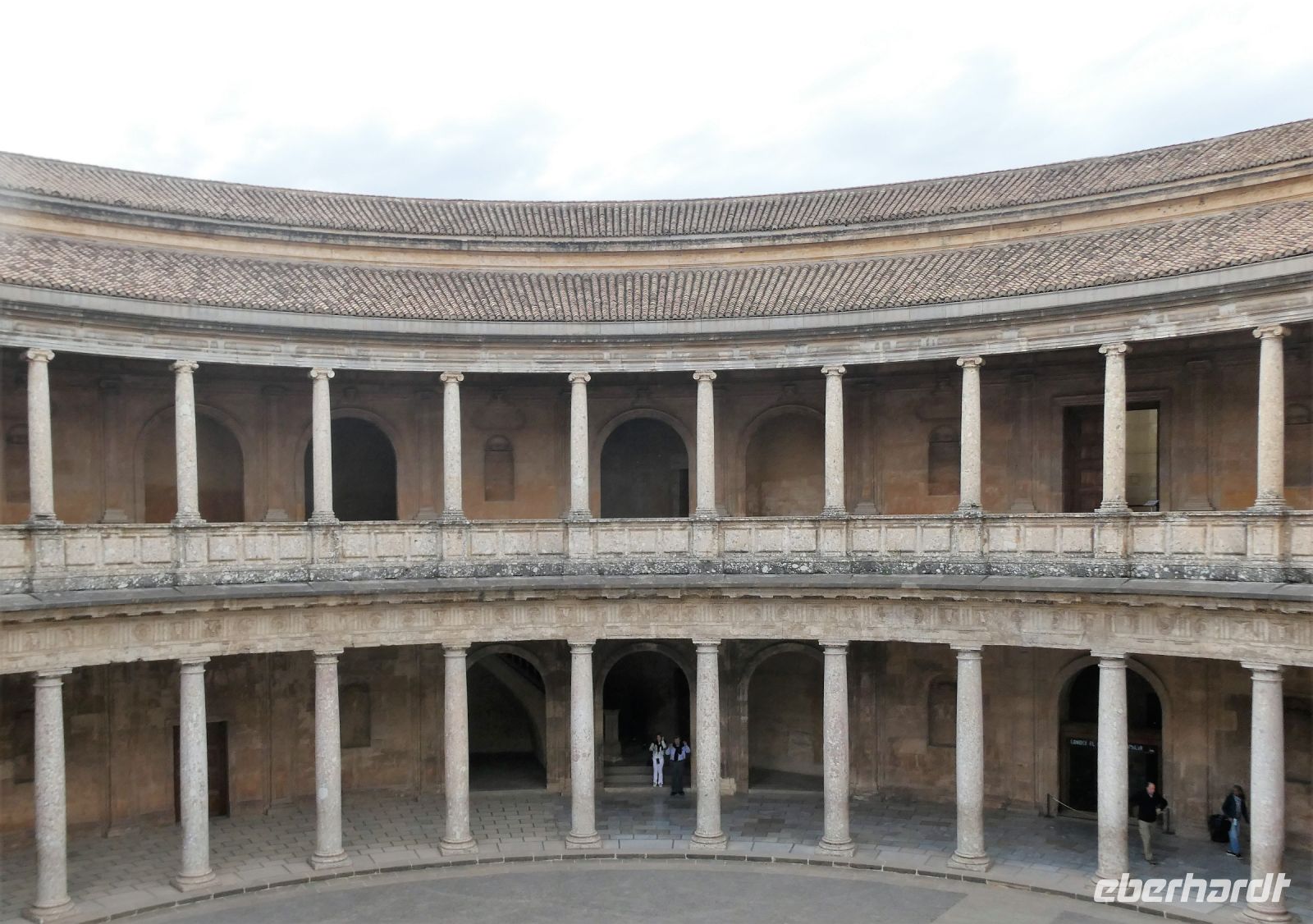 Kontrast zur Alhambra