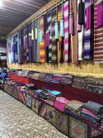 ... und auch noch in der Weberei vorbeigeschaut ...