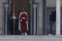 Wachen vor dem Mausoleum 