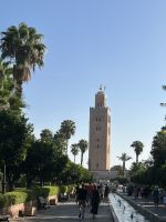 das Wahrzeichen von Marrakesch: Minarett der Koutobiamoschee