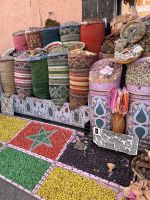 Farbenpracht am Straßenrand