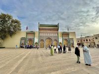 am Königspalast in Fes