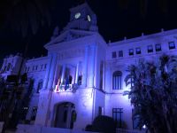 Malaga bei Nacht