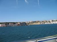 Von Cala Blanca über Maó-Mahón, Binibeca nach Cova d'en Xoroi