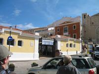 Von Cala Blanca über Maó-Mahón, Binibeca nach Cova d'en Xoroi