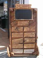 Von Cala Blanca über Maó-Mahón, Binibeca nach Cova d'en Xoroi