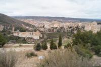 Blick auf Cuenca mit dem ehemaligen Dominikanerkloster (heute Parador) San Pablo