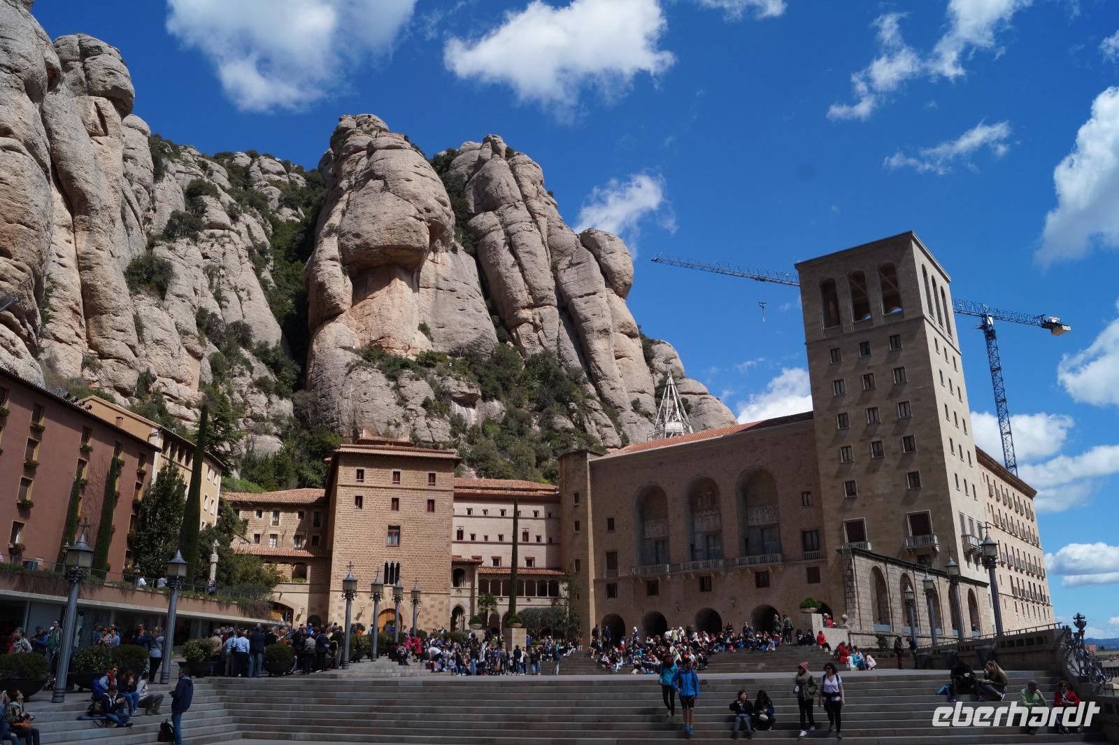 Das Kloster ist in den Gneiss hineingebaut