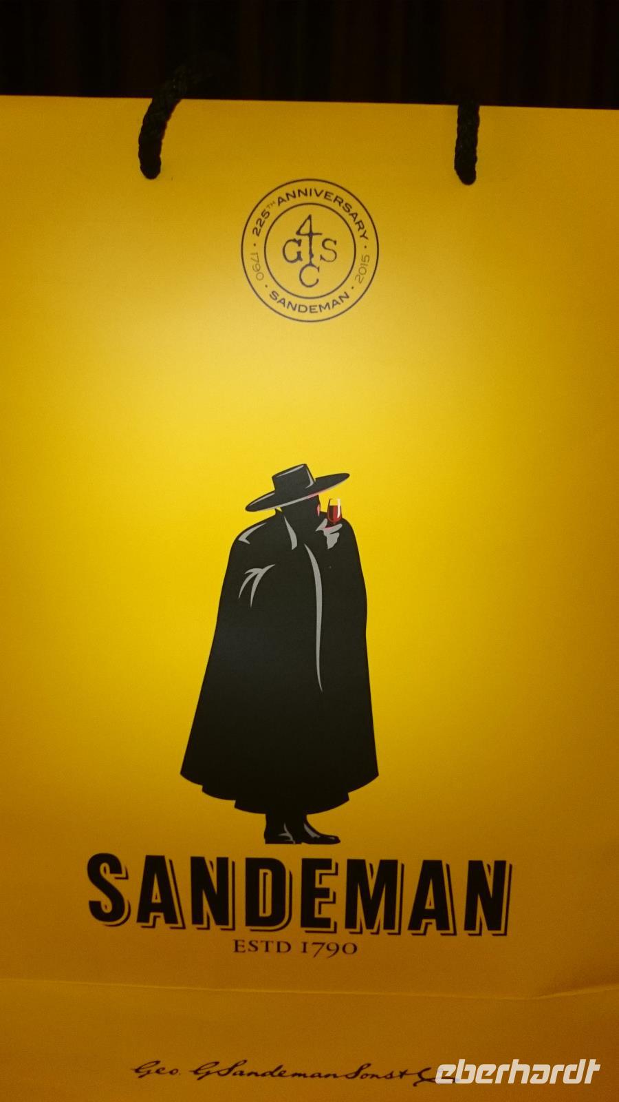 Eine einprägsame Werbung für die Sandemann-Kelterei in Porto