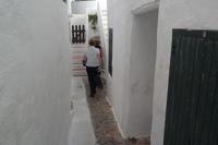 sehr eng im kleinen Fischerdörfchen