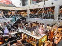 Markt und Restaurant - Mercado San Anton in Madrid