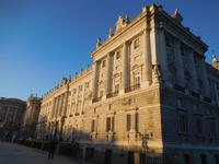 Seitenansicht Königspalast Madrid