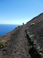 Spanien, El Hierro, Wanderung Lavafelder