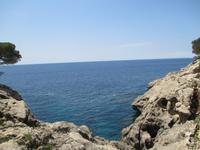 Wanderung von Es Migjorn Gran an den Strand von Cala Galdana