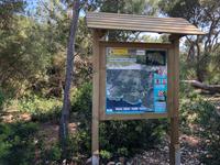 Wanderung von Es Migjorn Gran an den Strand von Cala Galdana