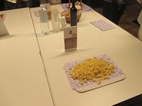 Verkostung von Käse und Wein in der 