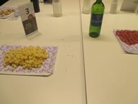 Verkostung von Käse und Wein in der 