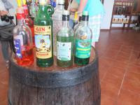 Verkostung in der Destillerie Xoriguer in Mahón