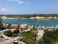 Stadtrundgang, Mittagspause und Freizeit in Mahón