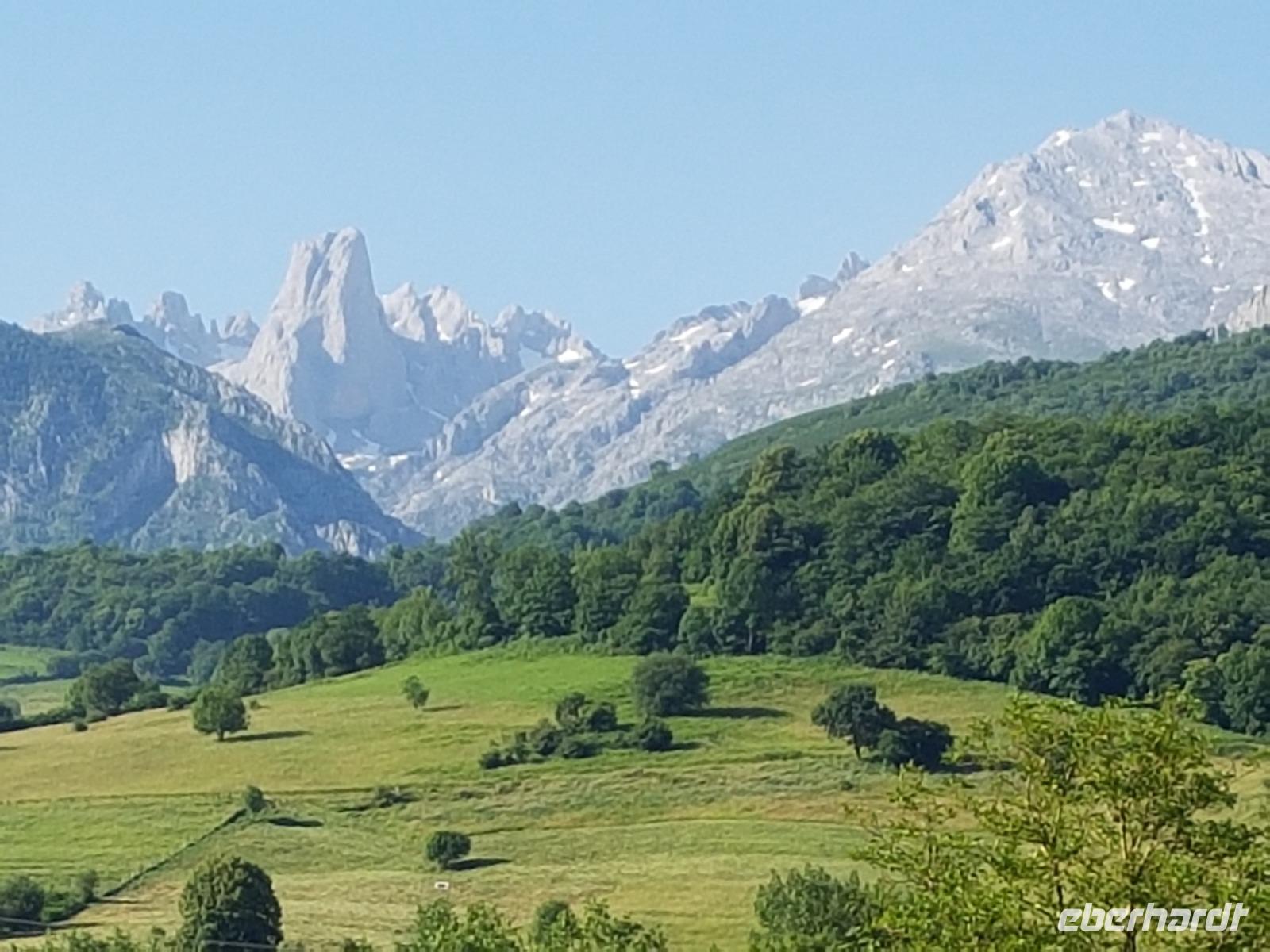 Naranjo del Bulnes - Wahrzeichen von Picos de Europa (3)