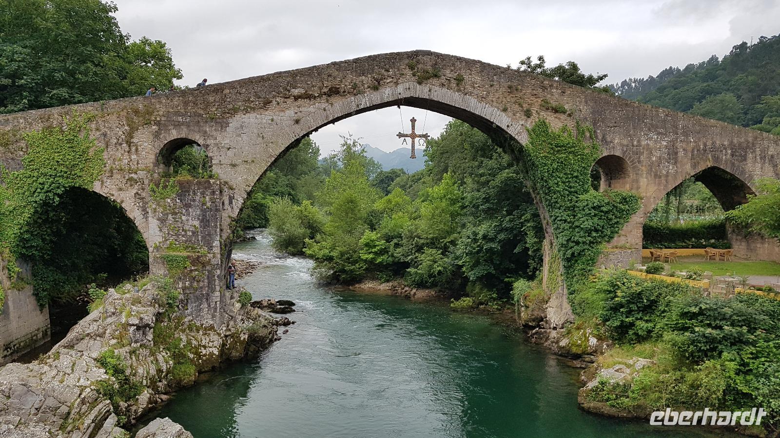 Cangas de Onis Brücke (5)
