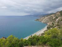 Wanderung an der Küste bei Maro und Cerro Gordo Steilküste und Strand bei Nerja (3)