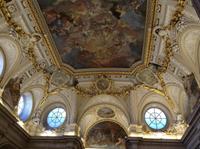 die Decke im Aufgang