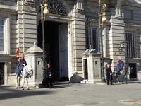 Wache vor dem Königspalast