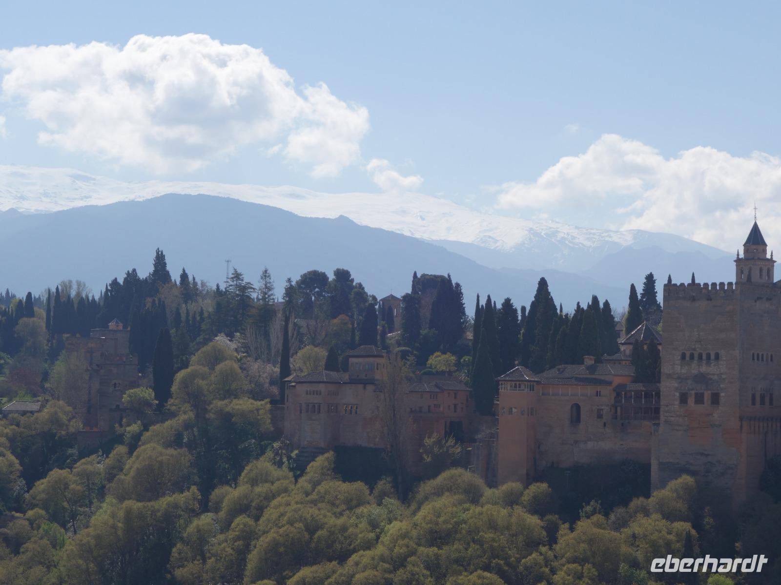 Blick auf die Alhambra von San Nicolas Viertel (5)
